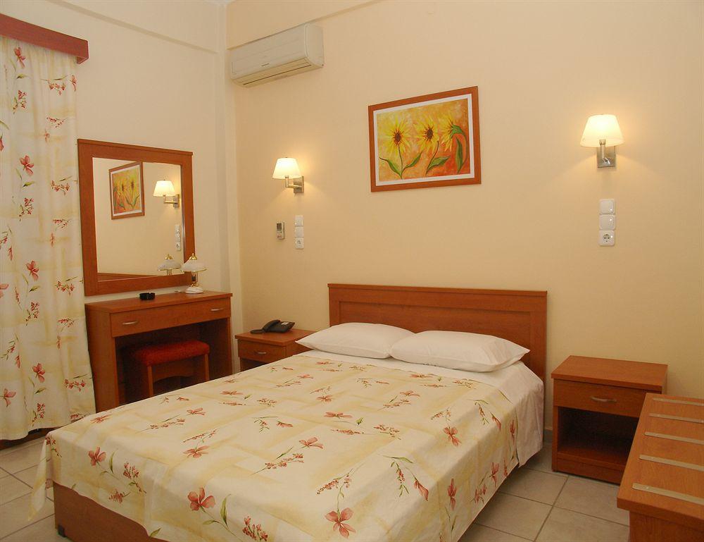 Hotel Kronio Ancient Olympia Zimmer foto